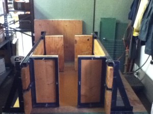 EA Chatsworth Fixed Displacement Package Vibration Table